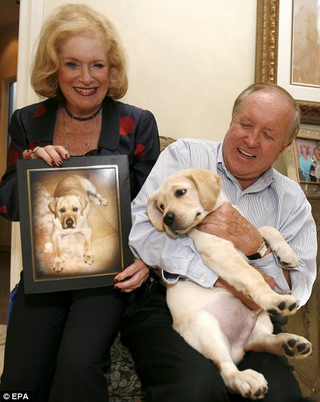 Illustration for article titled Couple Pays $150,000 for First Single-Birth Dog Clone in the US